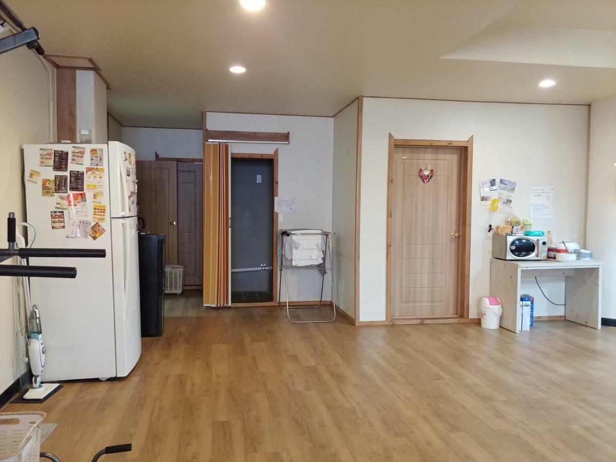 Baozen Guesthouse Jeju Esterno foto